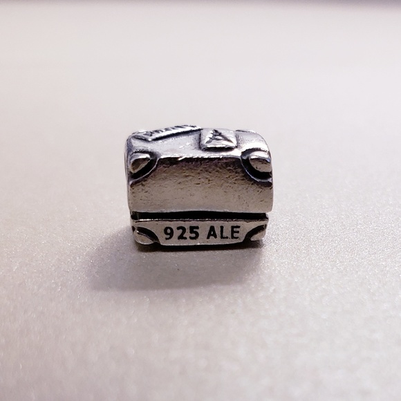 Authentic Pandora Suitcase Charm - Picture 5 of 5